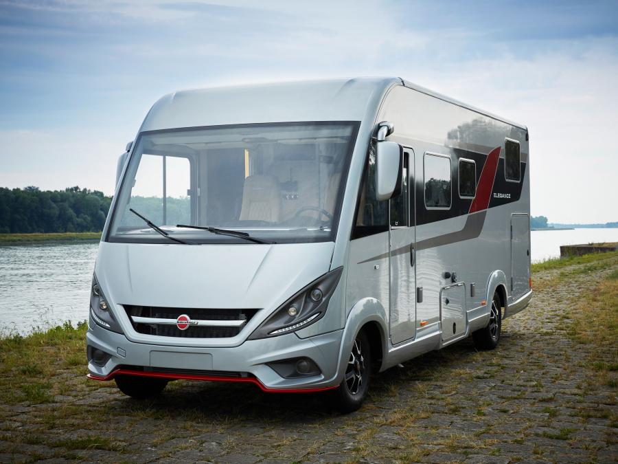  Burstner Elegance i 745 G 2015 года  (фото 8 из 14)